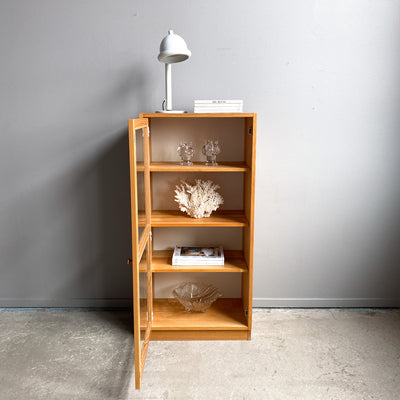Vitrinskåp Lund - Karin Mobring, IKEA 70-tal