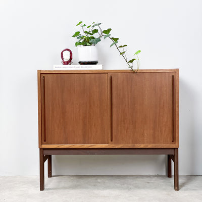 Litet sideboard i teak