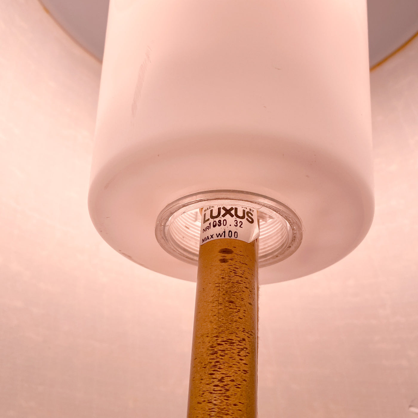 Luxus lampa i mässing