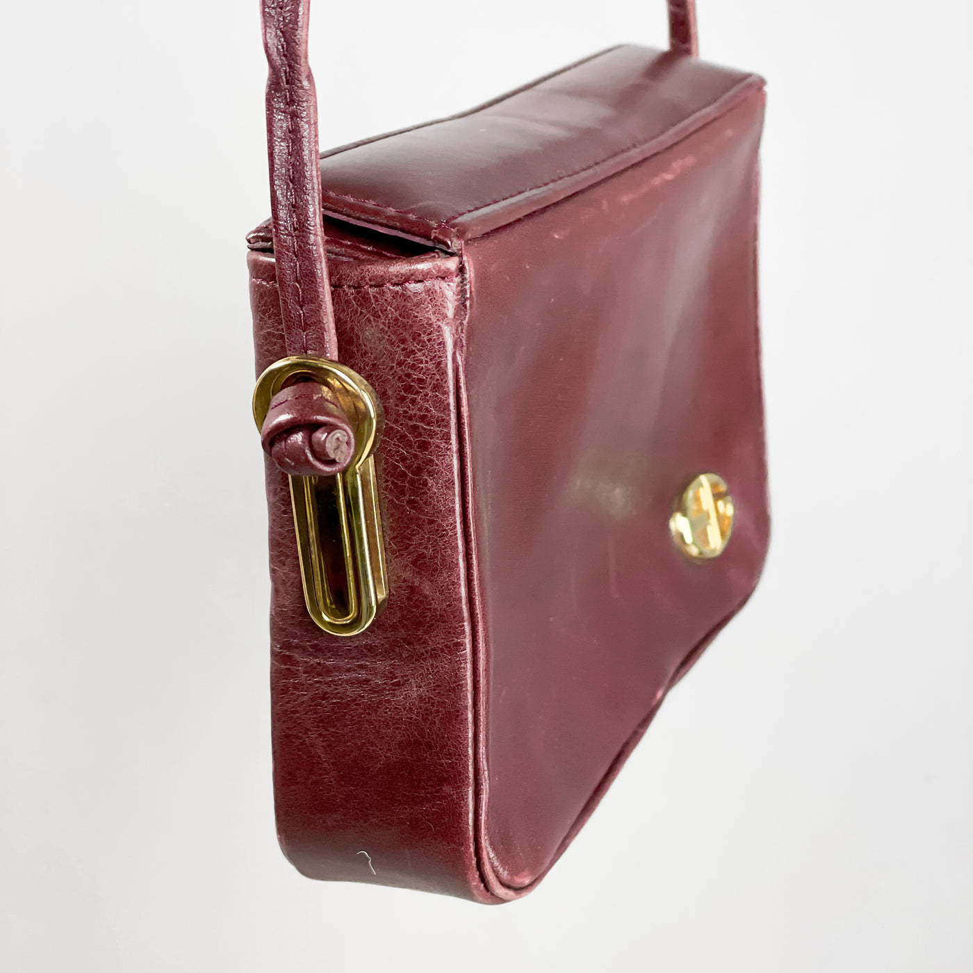 Vinröd vintage handväska