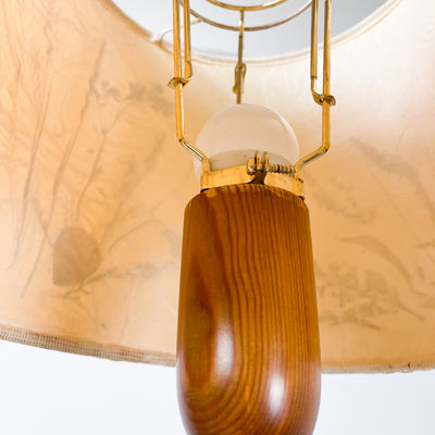 Golvlampa med arm