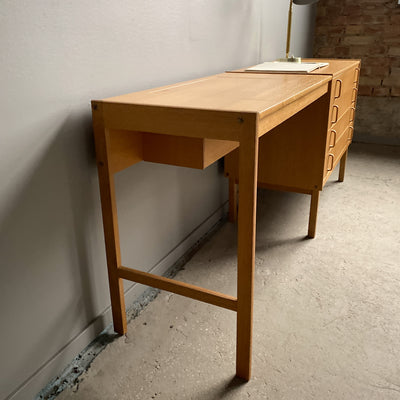 Skrivbord/sminkbord, Bodafors - Bertil Fridhagen