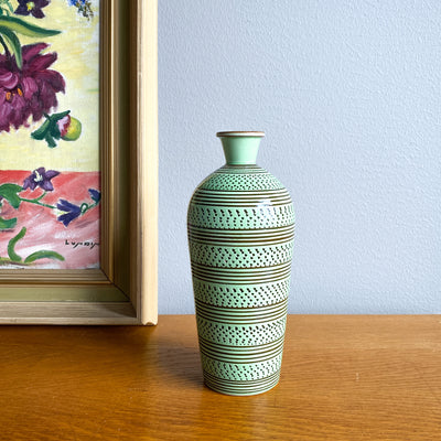 Grön vas i keramik