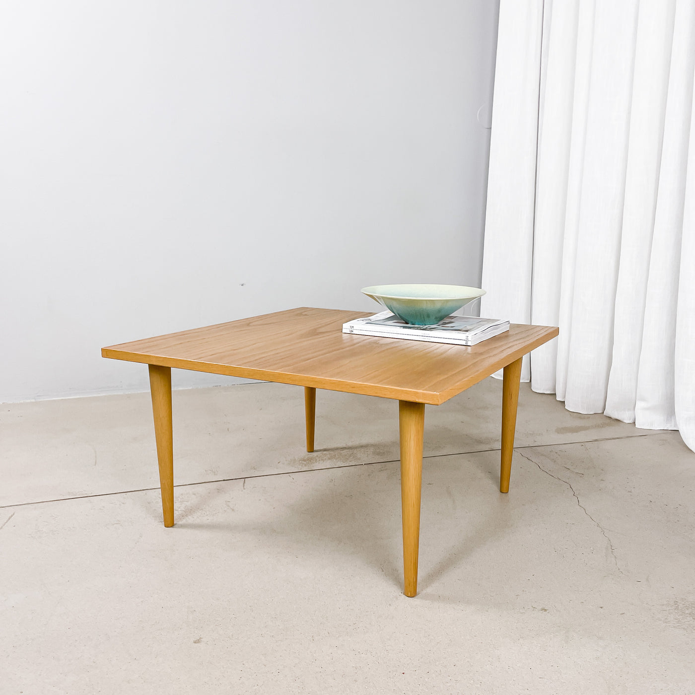 Litet soffbord i ek - Ekornes