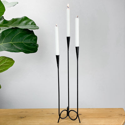 Hög ljusstake i gjutjärn