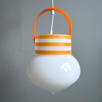 Catharina taklampa i glas, Catti Åselius Lidbeck för Lindshammar - orange