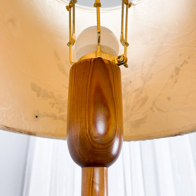 Golvlampa med arm