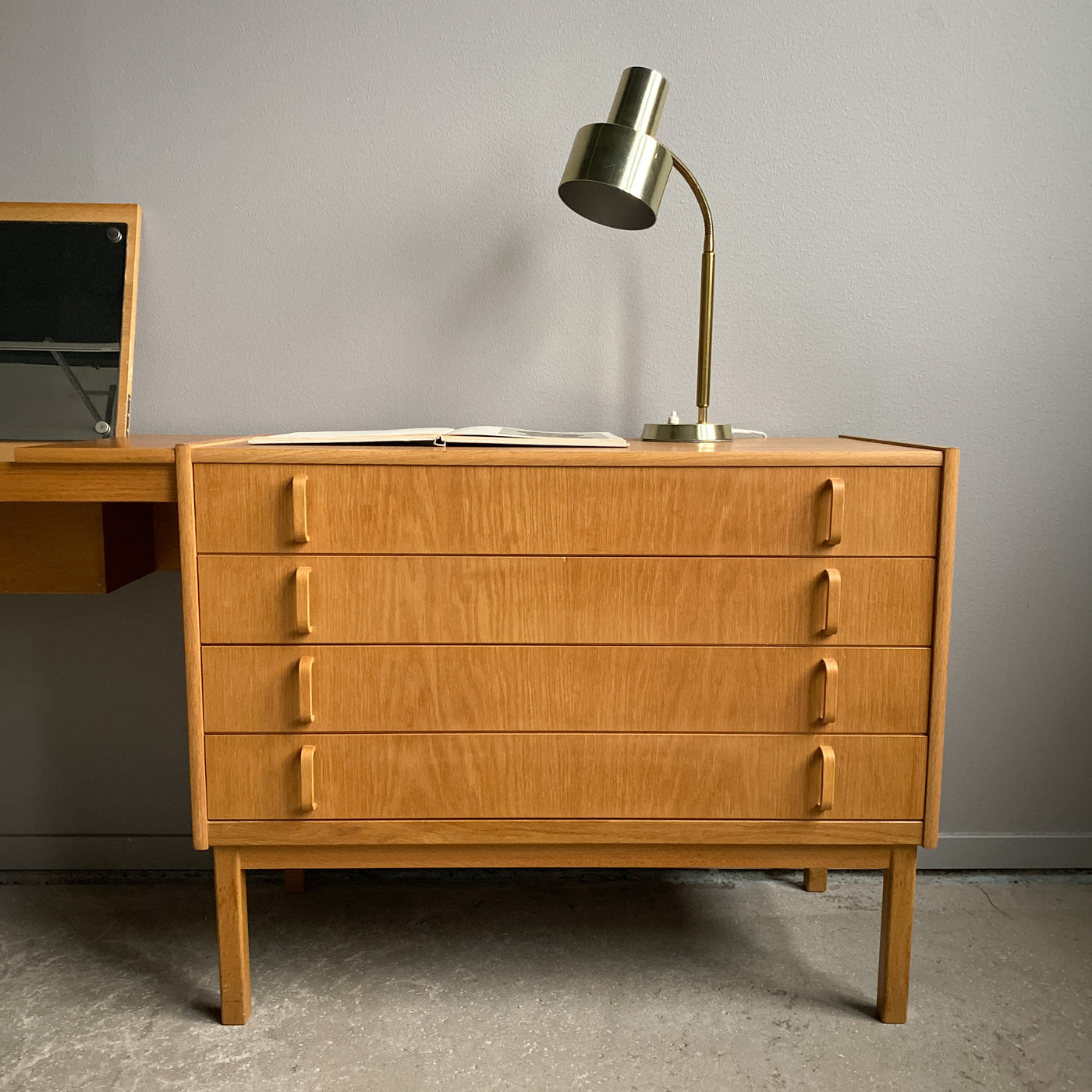 Skrivbord/sminkbord, Bodafors - Bertil Fridhagen
