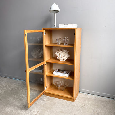 Vitrinskåp Lund - Karin Mobring, IKEA 70-tal