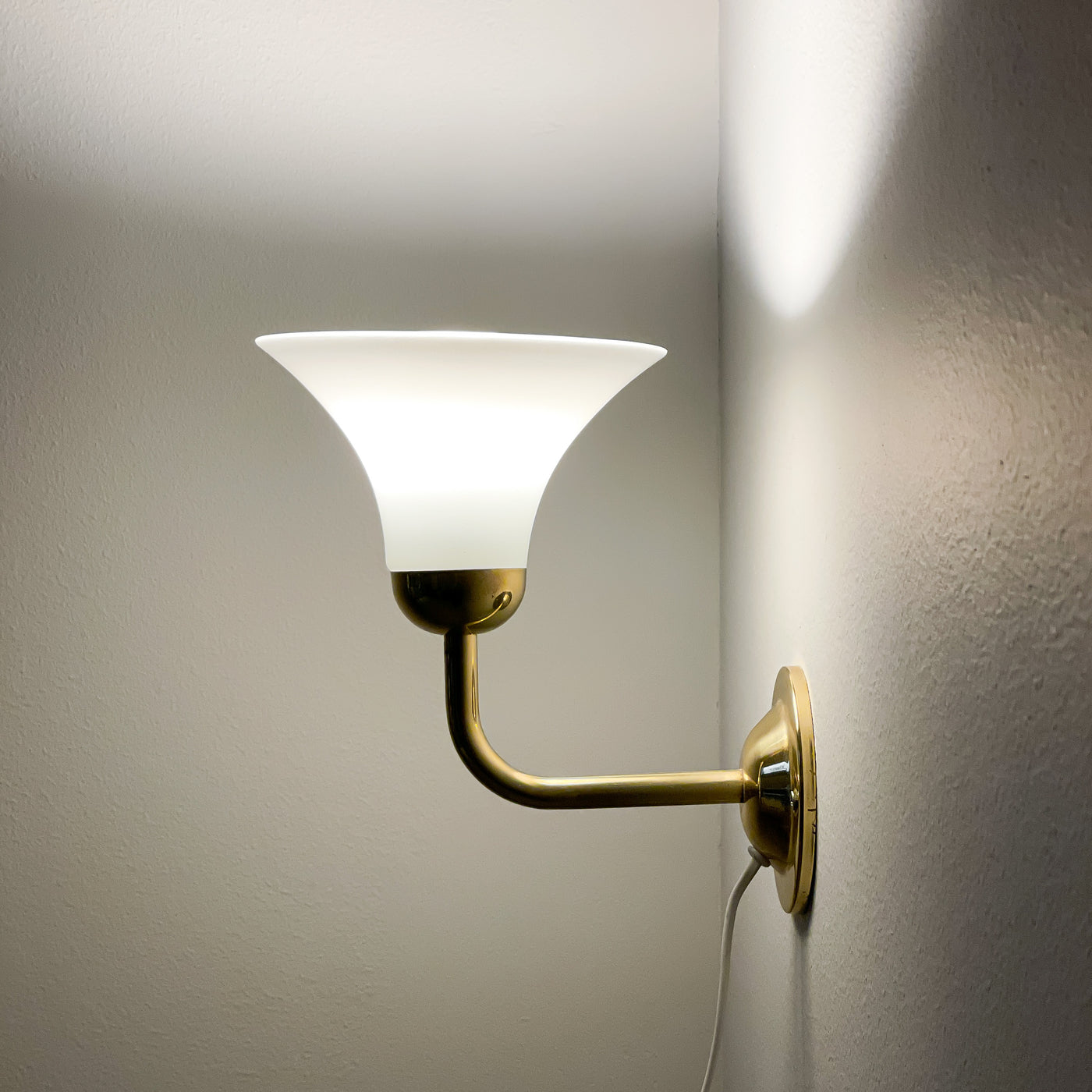 Vägglampa Ikea