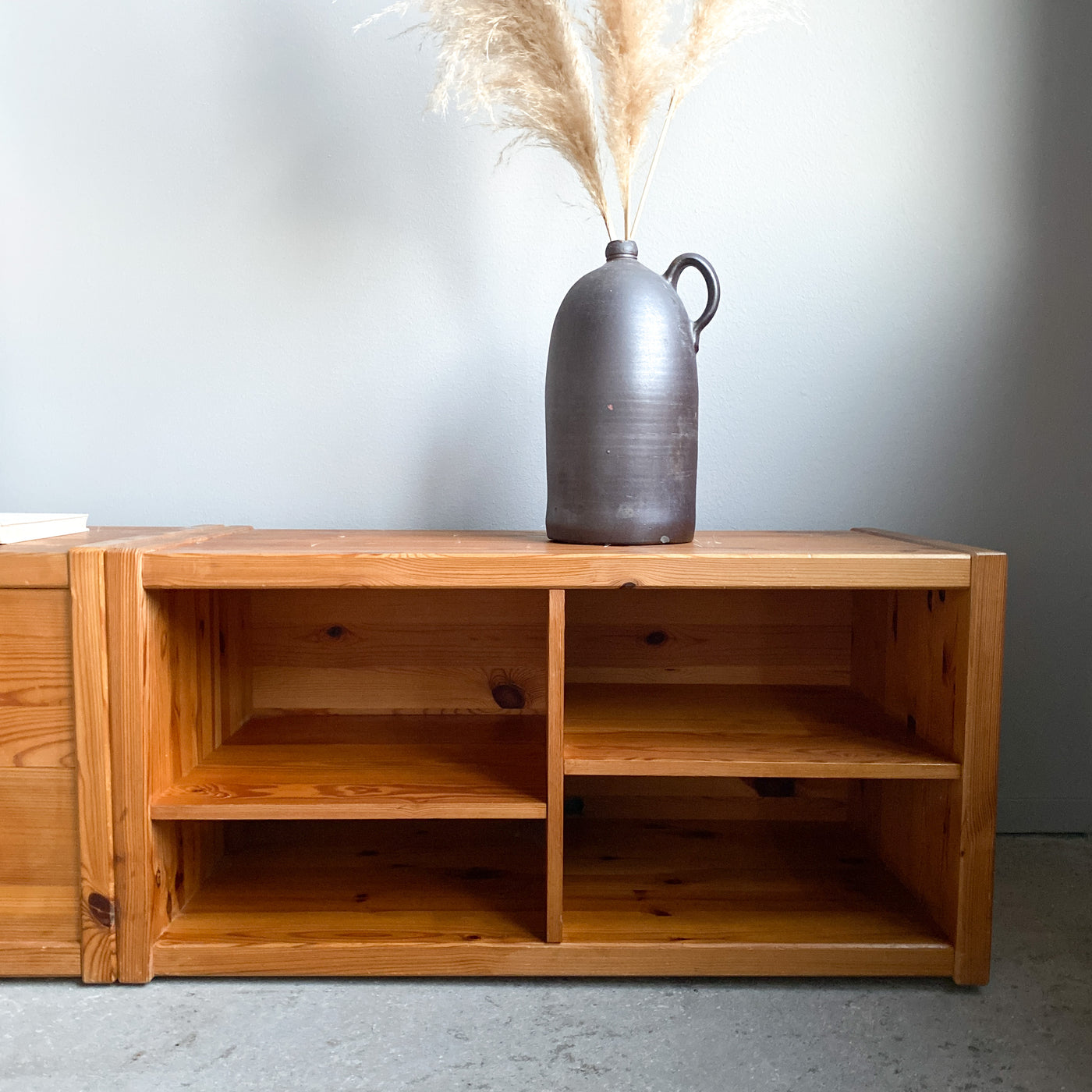 Sideboard i furu, Stockaryds Stolfabrik