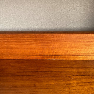 Hyllsektion i teak med skrivbord, Bodafors - Bertil Fridhagen