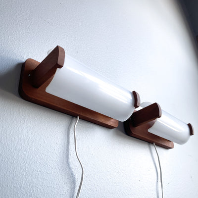 Sänglampor i teak - par
