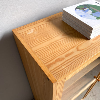 Vitrinskåp Lund - Karin Mobring, IKEA 70-tal
