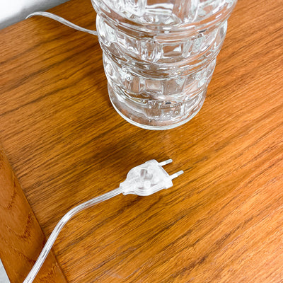Lampa med glasfot