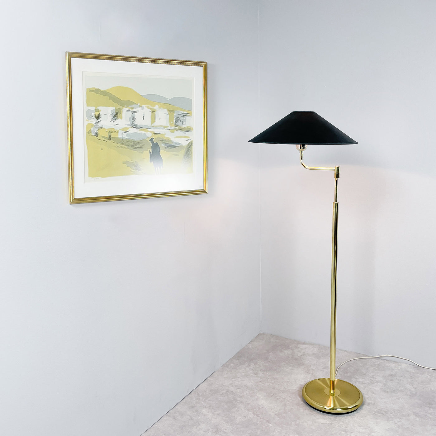 Golvlampa Belysia AB