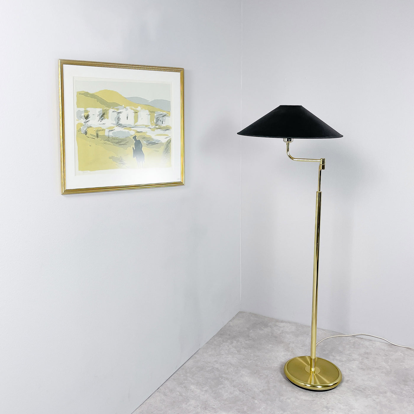 Golvlampa Belysia AB