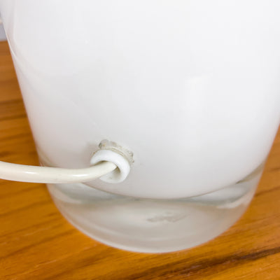 Lampa vit glasfot, grå skärm