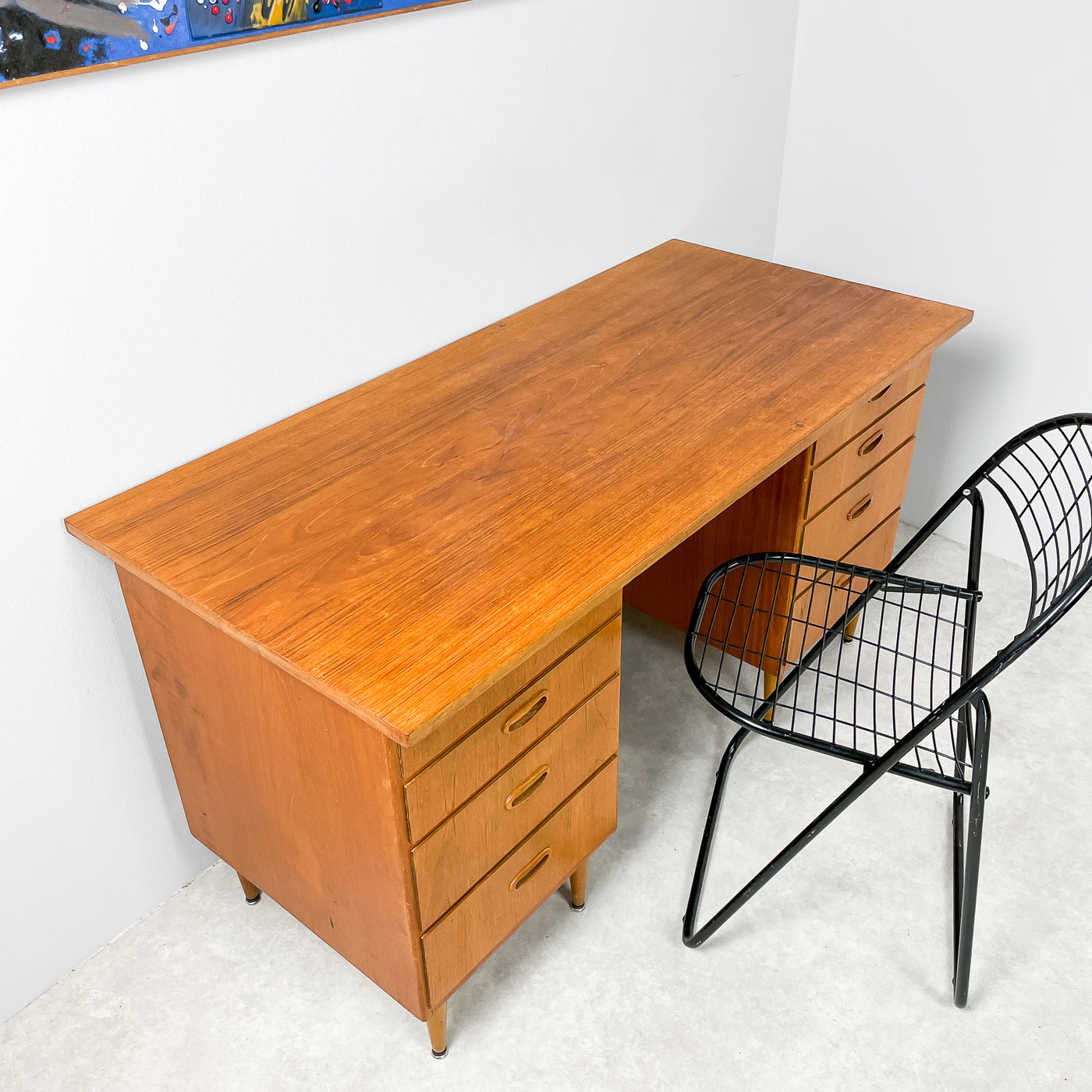 Skrivbord i teak