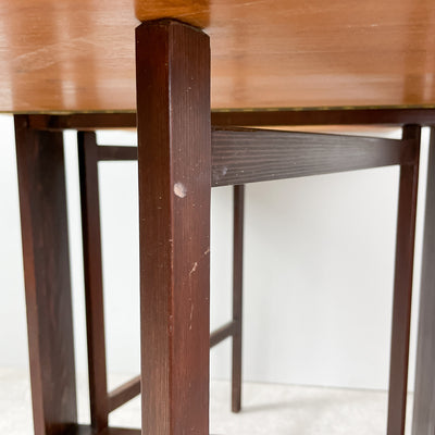 Litet slagbord i teak