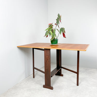 Litet slagbord i teak