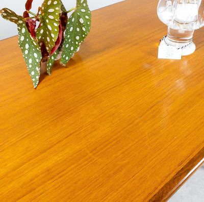 Soffbord i teak