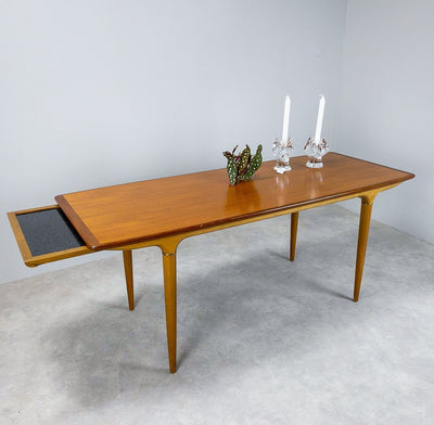 Soffbord i teak