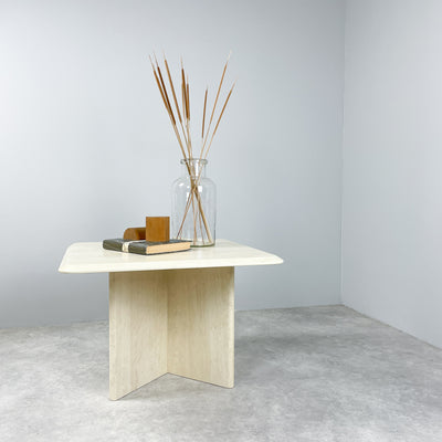 Soffbord i travertin - 66x66 cm