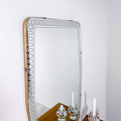 Spegel Swedish Modern