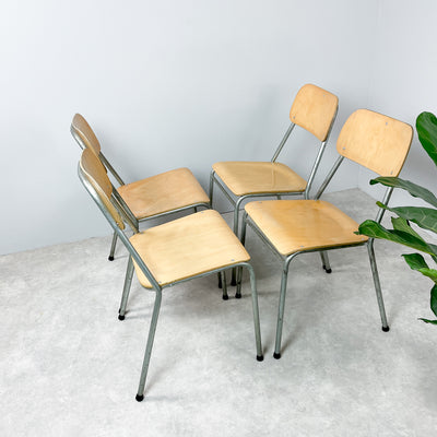 Retro skolstolar - 4 st