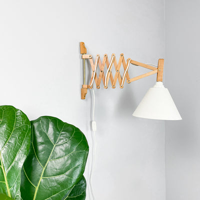 Vintage saxlampa i trä