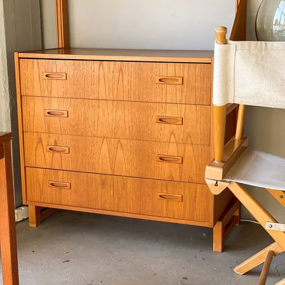 Bokhylla i teak - fristående