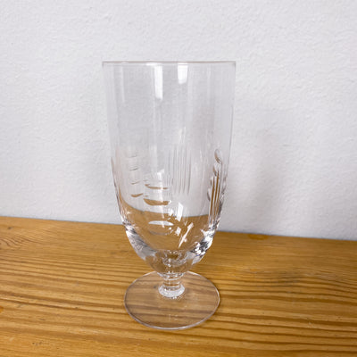 12 Glas med etsad dekor