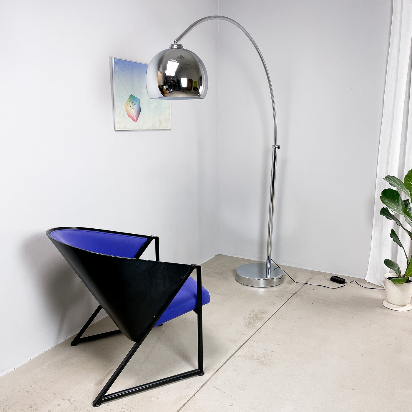 Golvlampa i krom