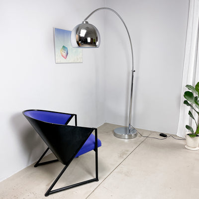 Golvlampa i krom