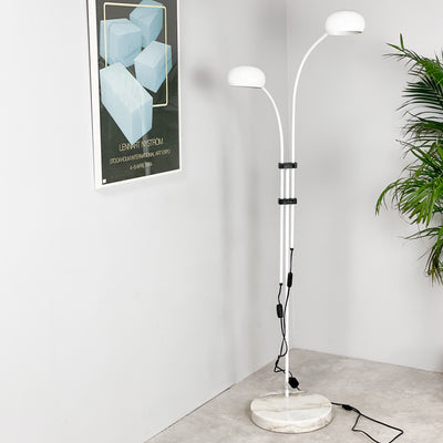 Vit tvåarmad lampa - Lyktan