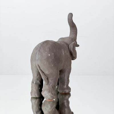 Elefant i keramik