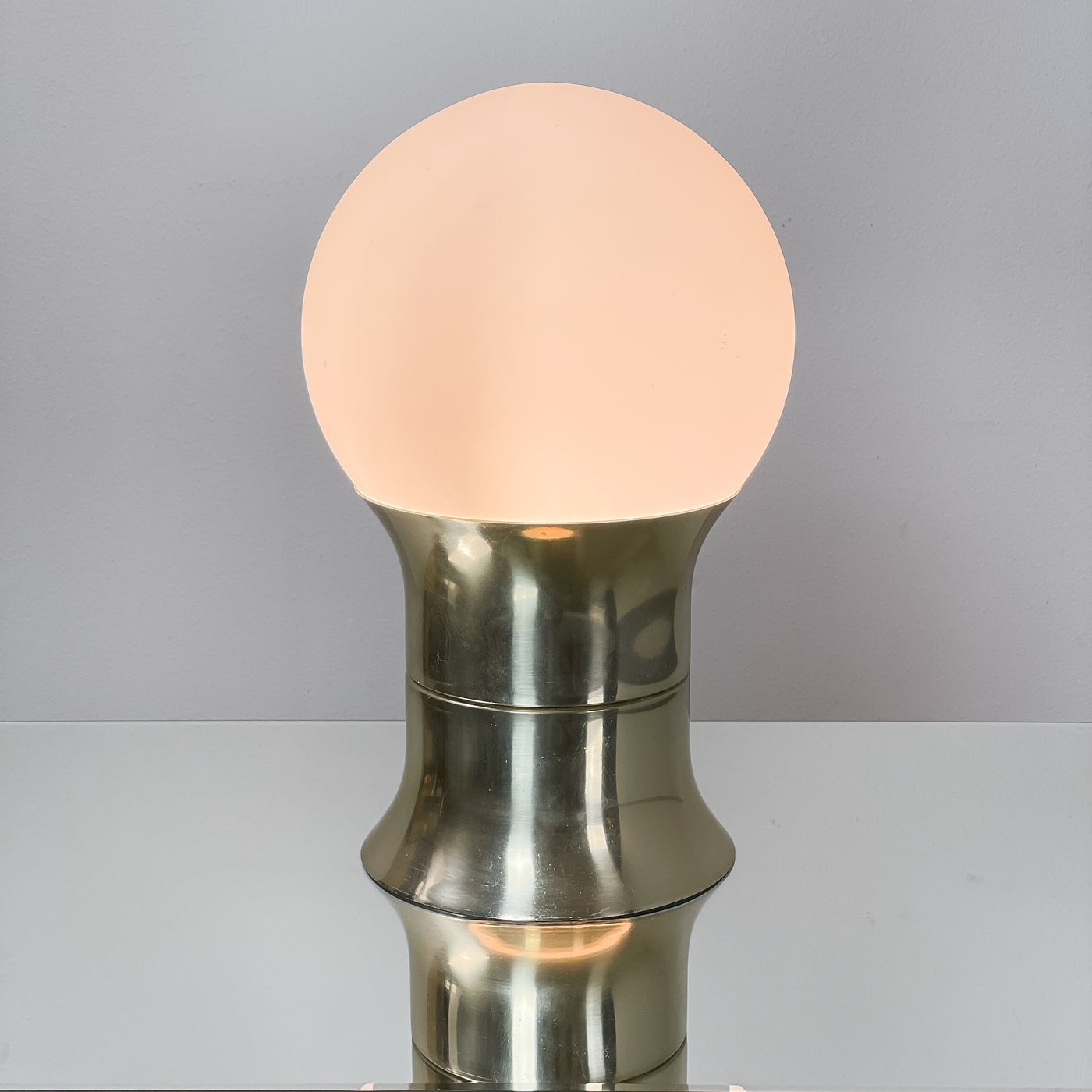 Hemi bordslampa