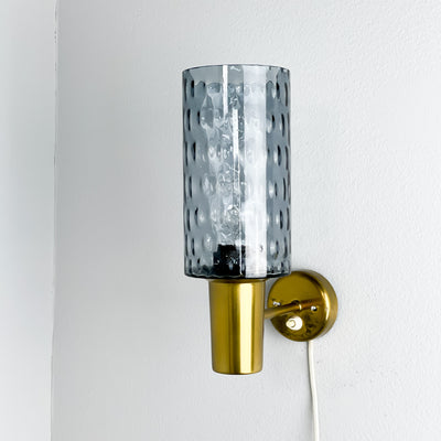 Vägglampa rökfärgat glas