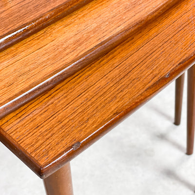 Satsbord i teak