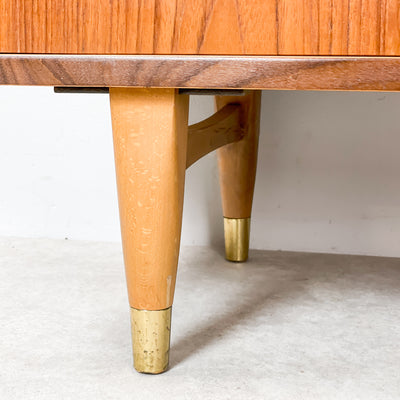 Högre sideboard i teak