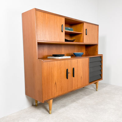 Högre sideboard i teak