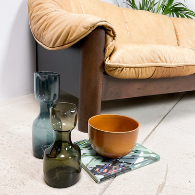 Soffa i naturfärgat läder