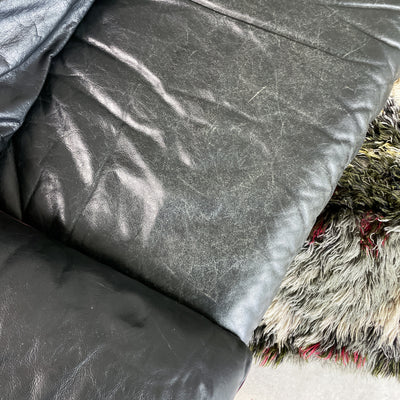 Soffa i svart skinn 80-tal