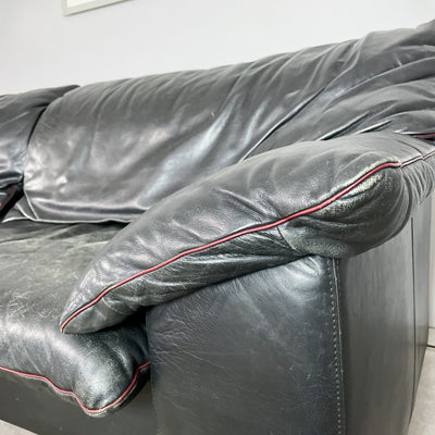 Soffa i svart skinn 80-tal