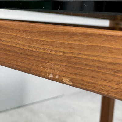 Soffbord i teak och rökfärgat glas