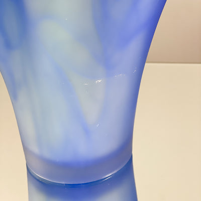 Tulpanvas i blått glas