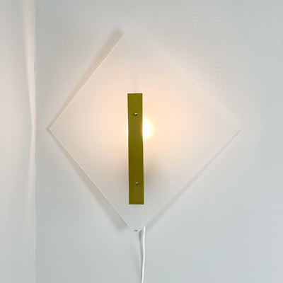 Vägglampa plexi Artlight